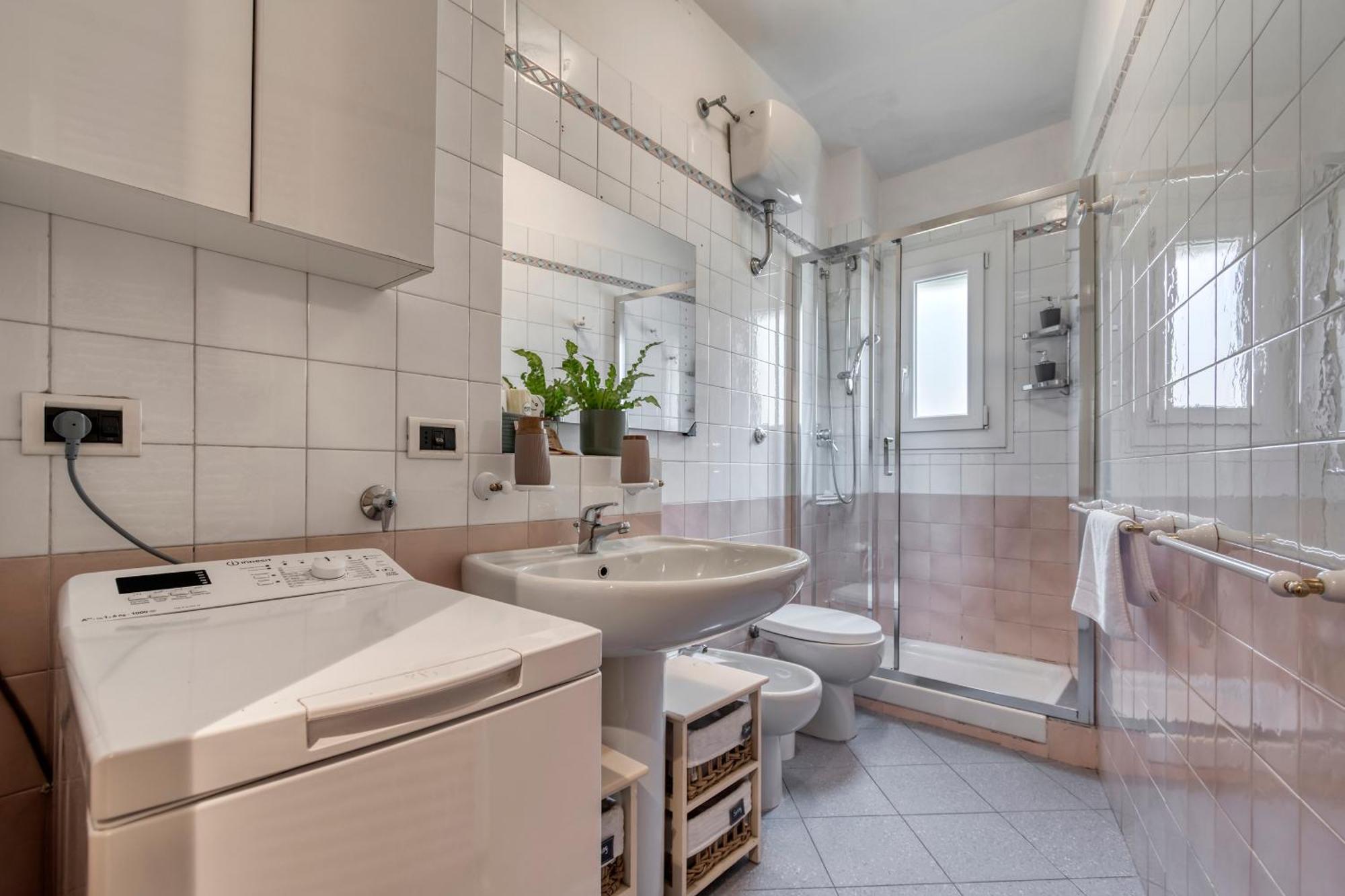 Cozy Apartment In The Heart Of Bologna Eksteriør billede